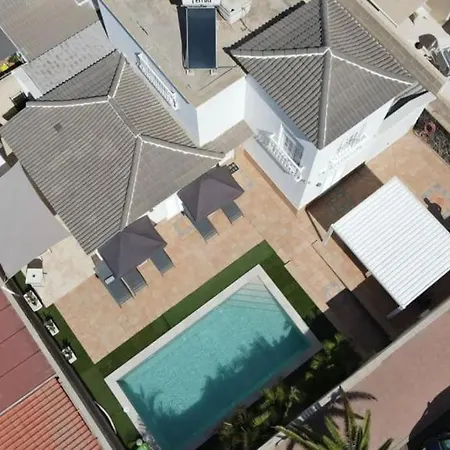 Vanesa Heated Pool Ocean Views Private Apartment *