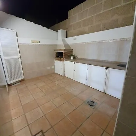 Vanesa Heated Pool Ocean Views Private Apartment