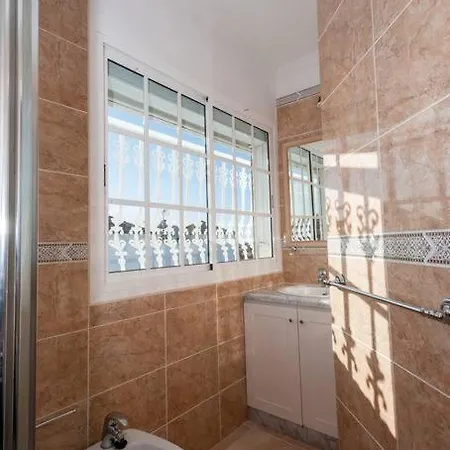 公寓 Vanesa Heated Pool Ocean Views Private 阿德耶